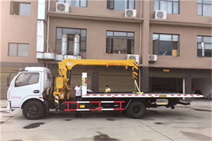 卢氏附近汽车轮胎更换