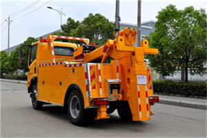 卢氏高速路拖车费